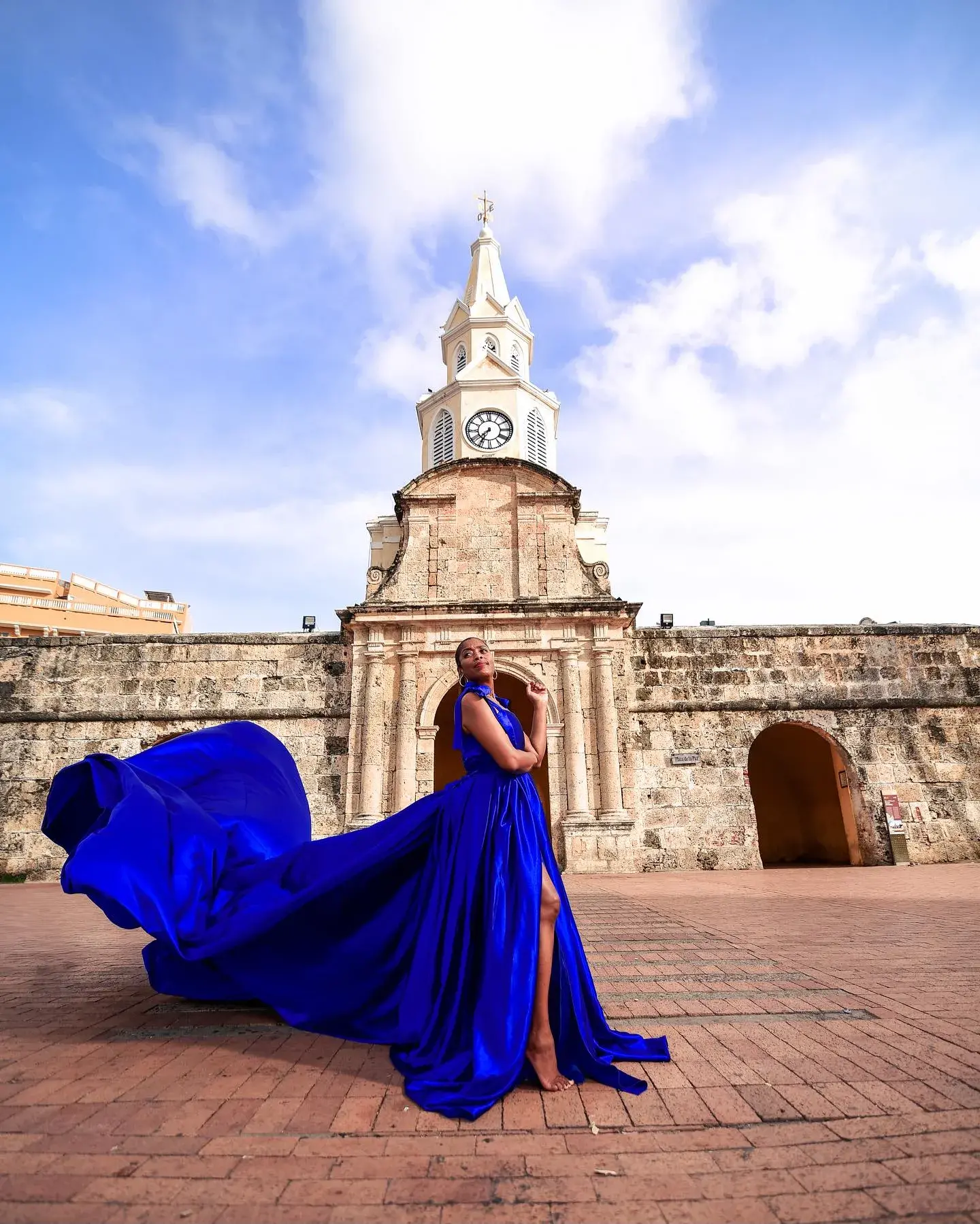 Flying Dress Colombia