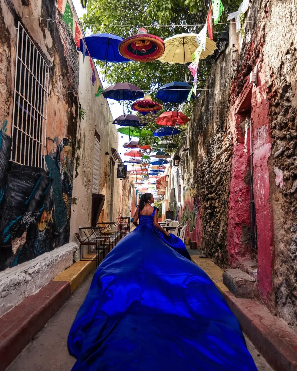 Flying Dress Colombia